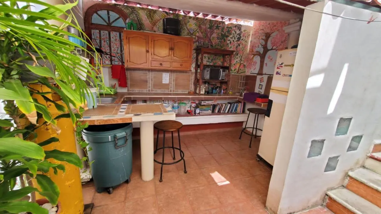 El Hogar De Gloria contacts